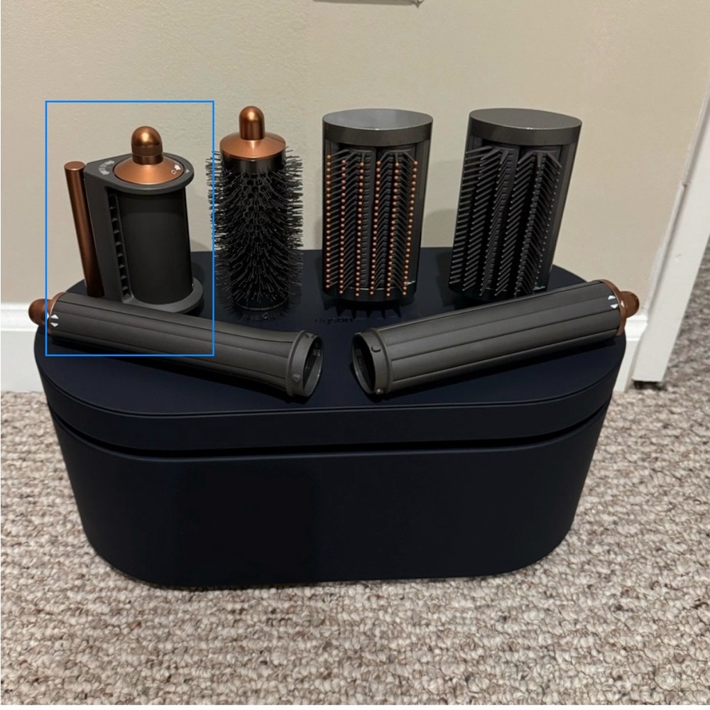 Dyson Dryer + Flyaway smoother **Brand New**